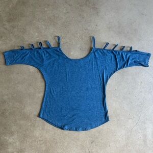 Blue Women's Top with Cut-Out 3/4 Sleeves (M)